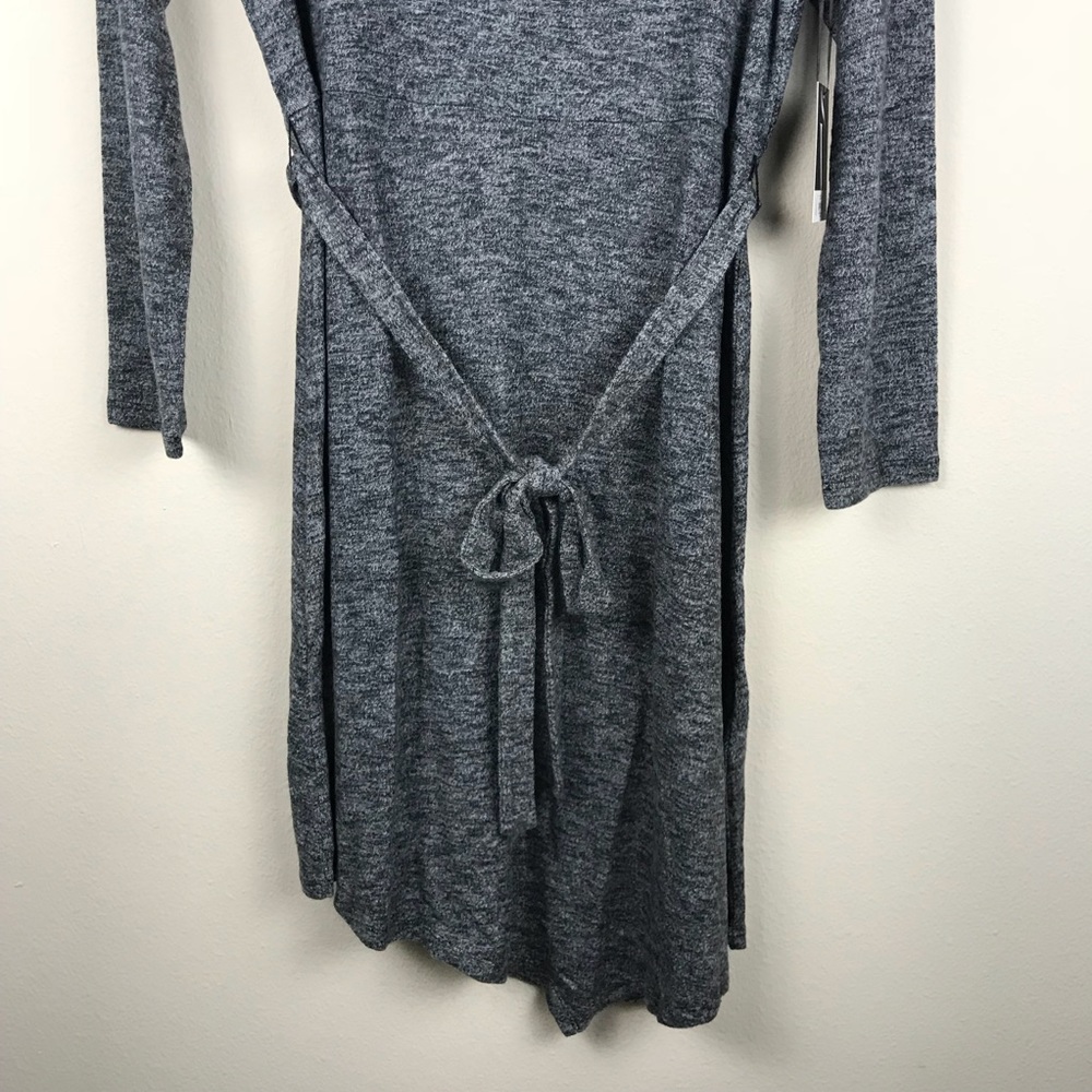 Simply Vera Shift Dress Faux Wrap LS Asymmetrical - Picture 4 of 8